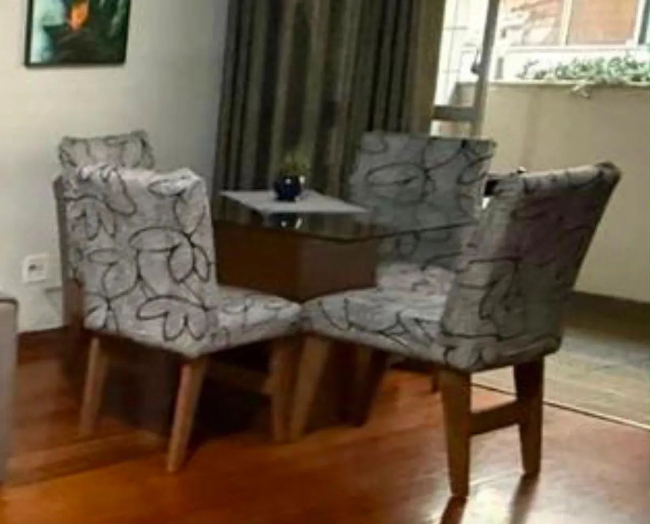 Mesa de jantar quadrada  - Foto 4