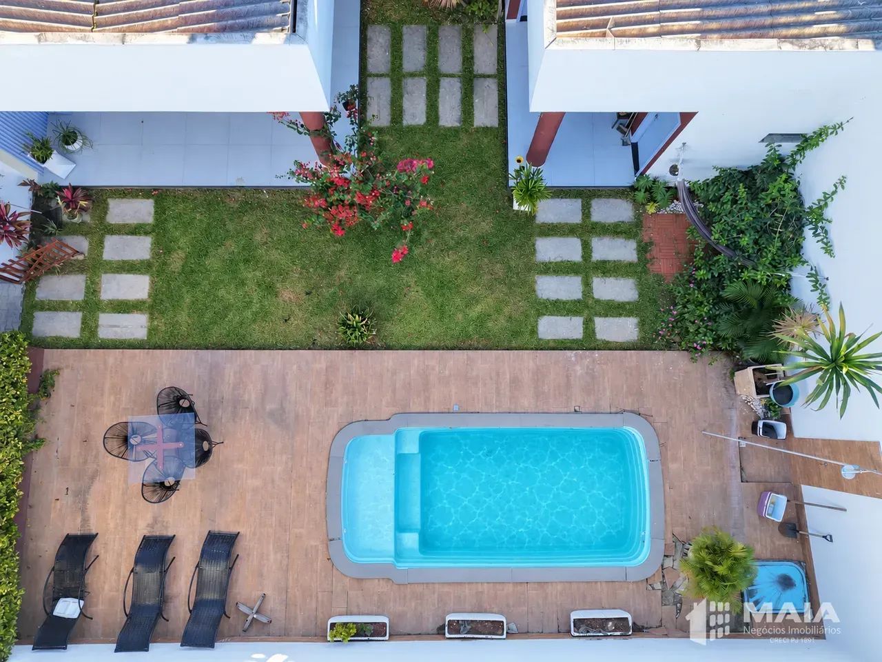Imóvel para aluguel tem 450 metros quadrados com 4 quartos - Foto 2