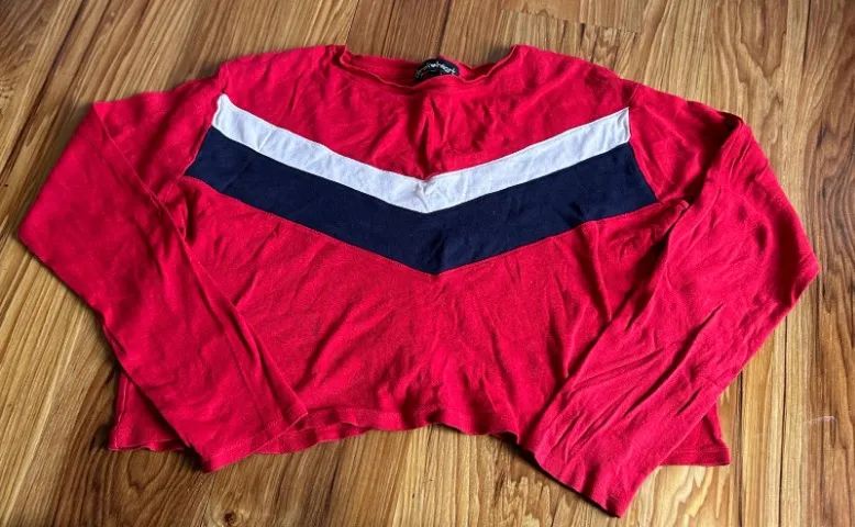 Blusa Derek Heart tamanho G importada (Desapego)