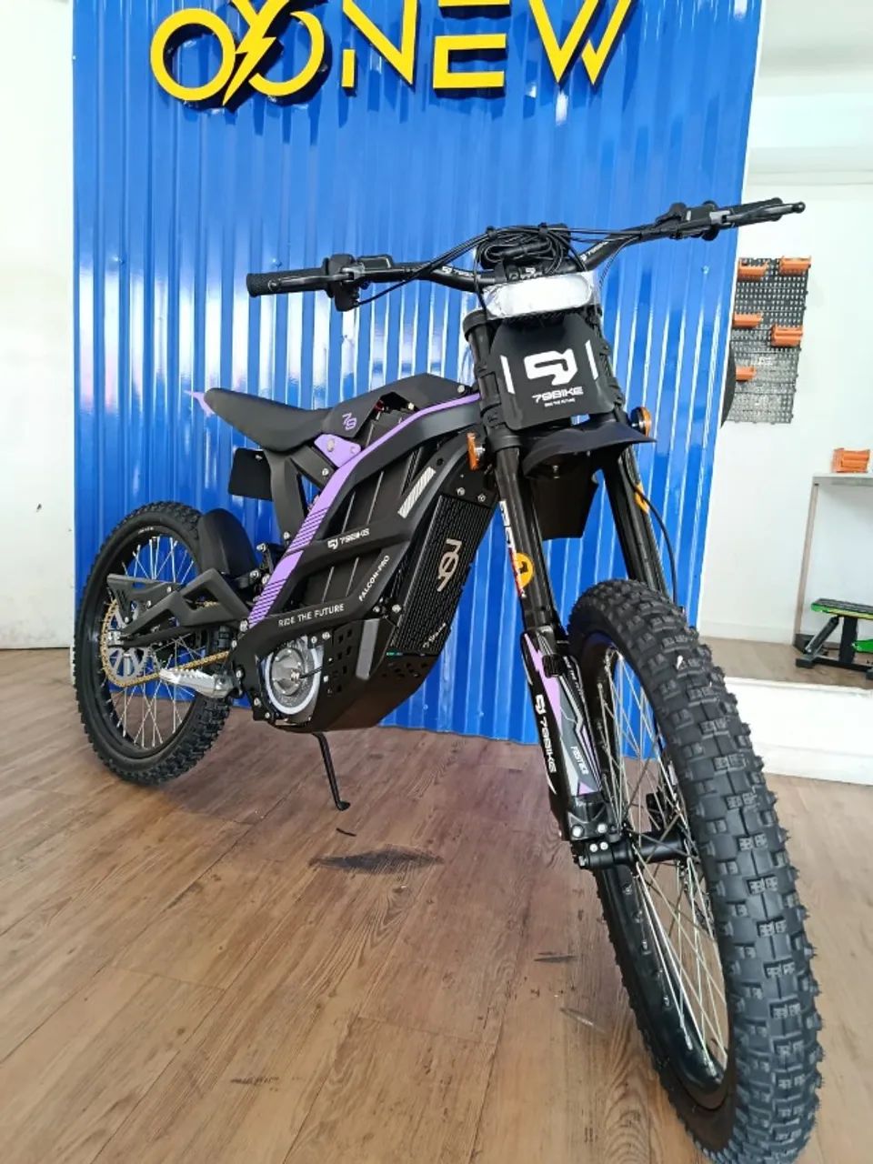 FALCON PRO