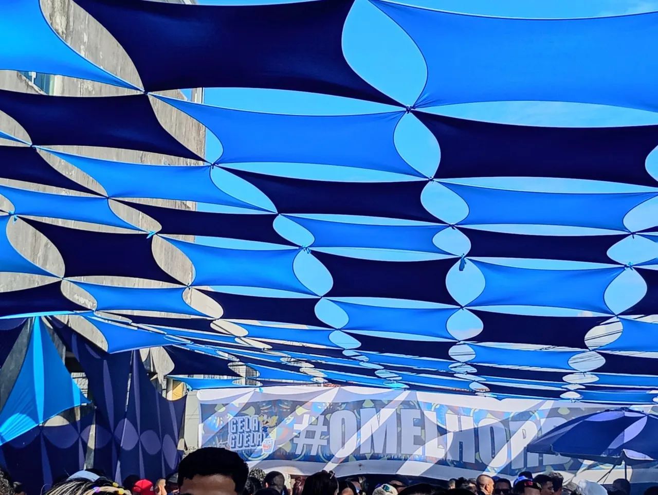 Decoração com malhas para comitê  - Foto 2