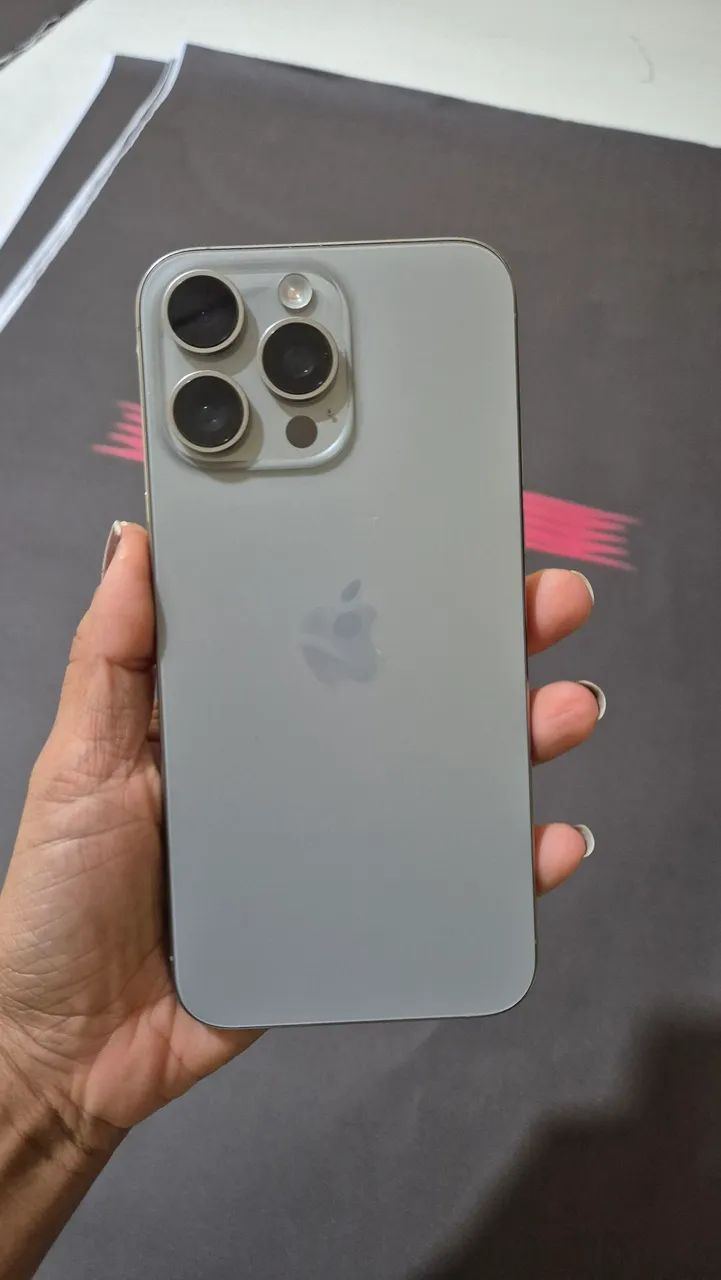 Iphone 15 pro max 256GB - Foto 2