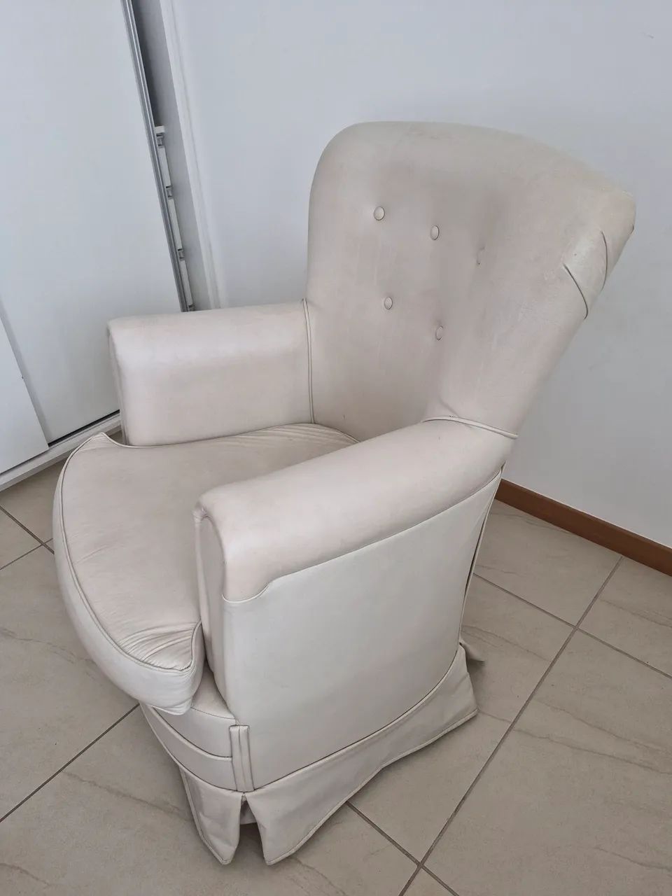 Cadeira para amamentação com balanço  - Foto 3