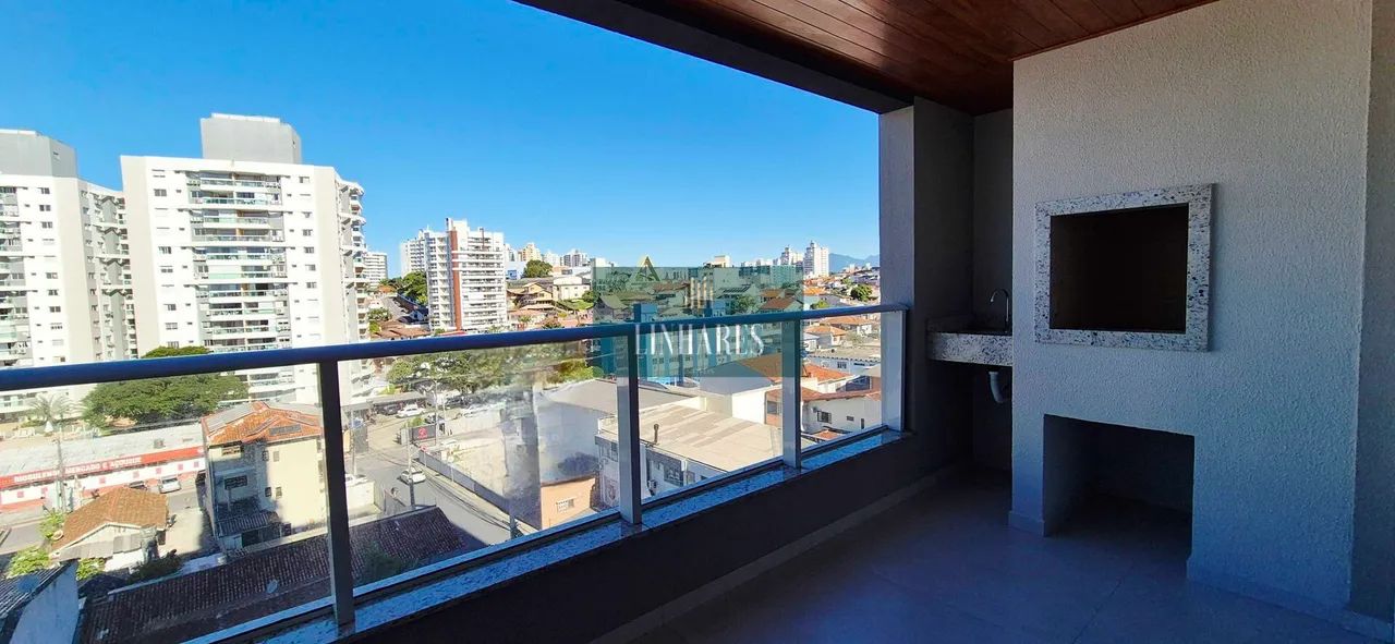 Apartamento em Barreiiros, São José/SC