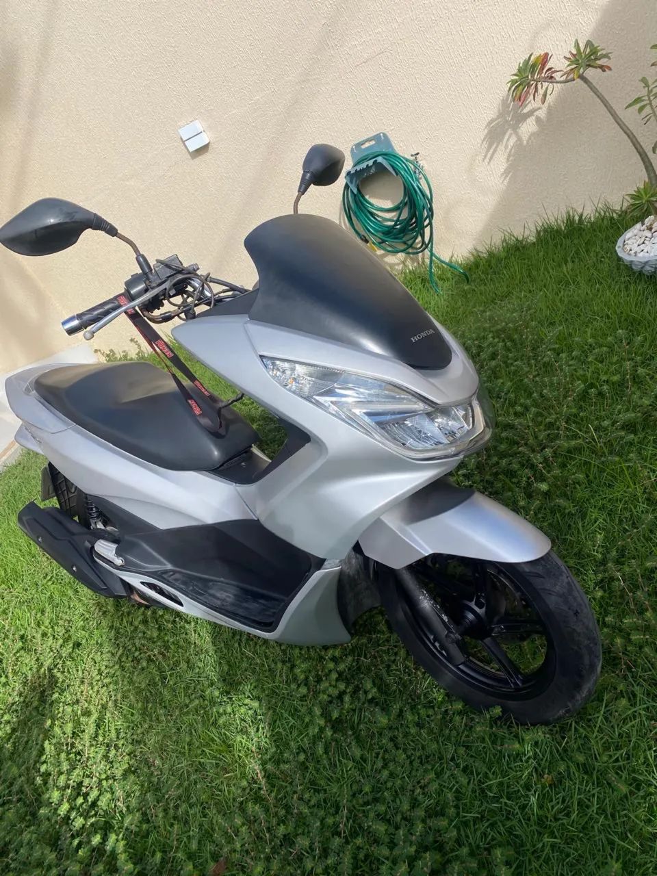 Honda Pcx 2018 - Foto 2