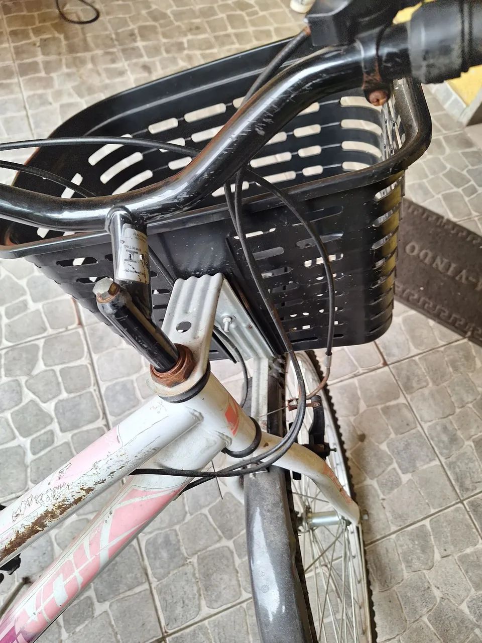 Bicicleta Feminina Wendy Aro 26 com Marchas e Cesta - Foto 5