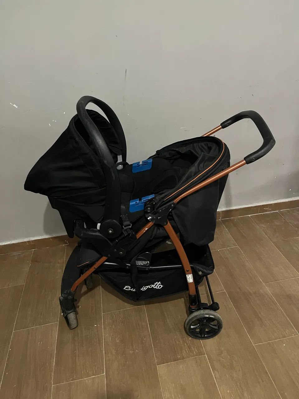 Carrinho com bebê conforto  - Foto 4
