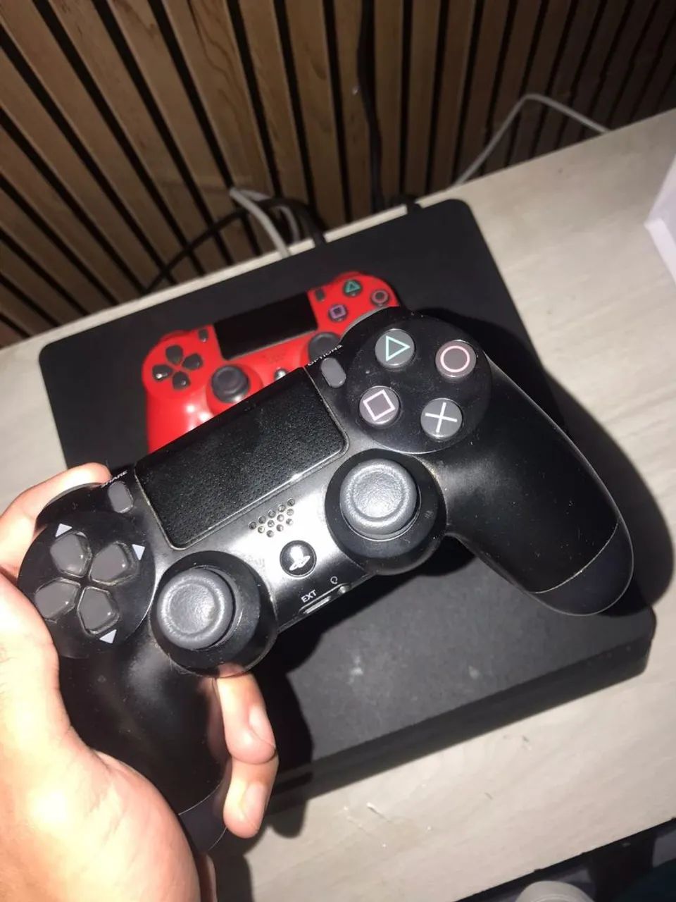 Ps4 slim 1TB - Foto 2