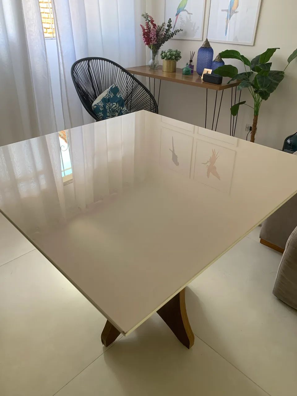 Mesa Noronha 1x1m Castanho/off white com 4 cadeiras Nice castanho tecido - Foto 4