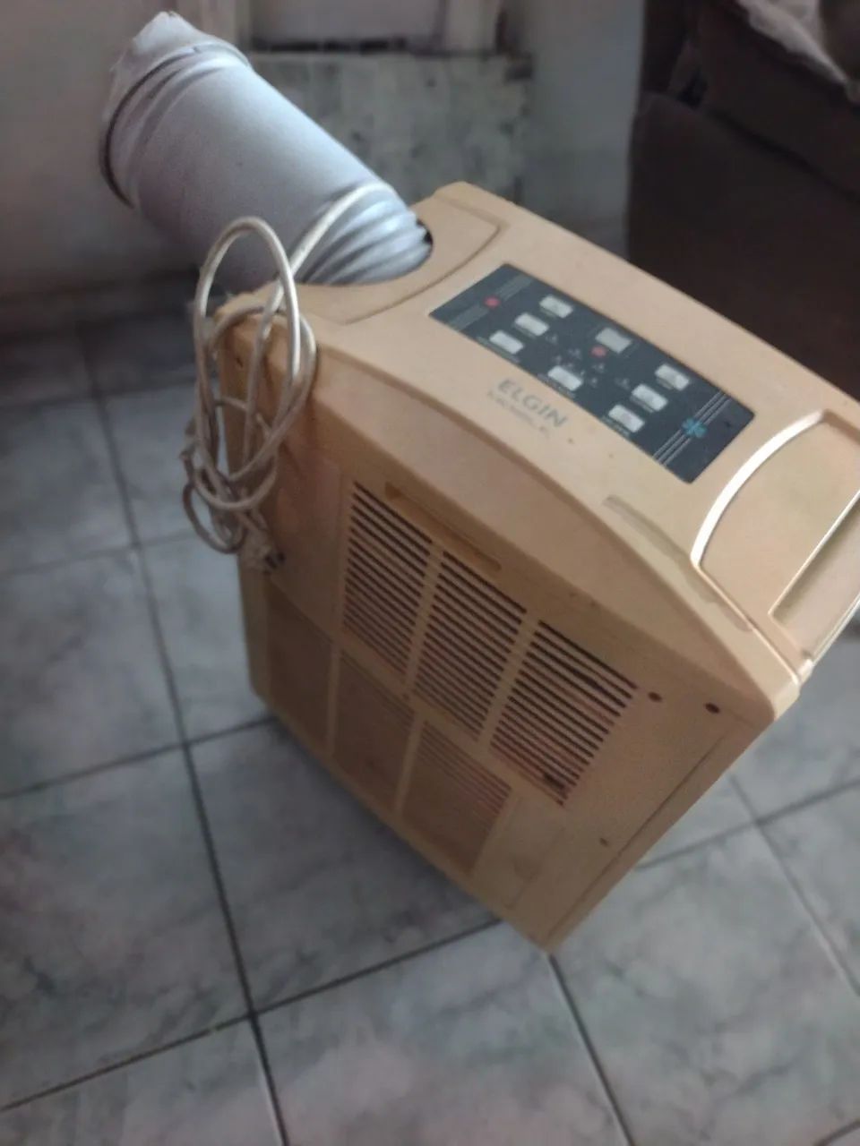 Ar-condicionado portátil Elgin  - Foto 4