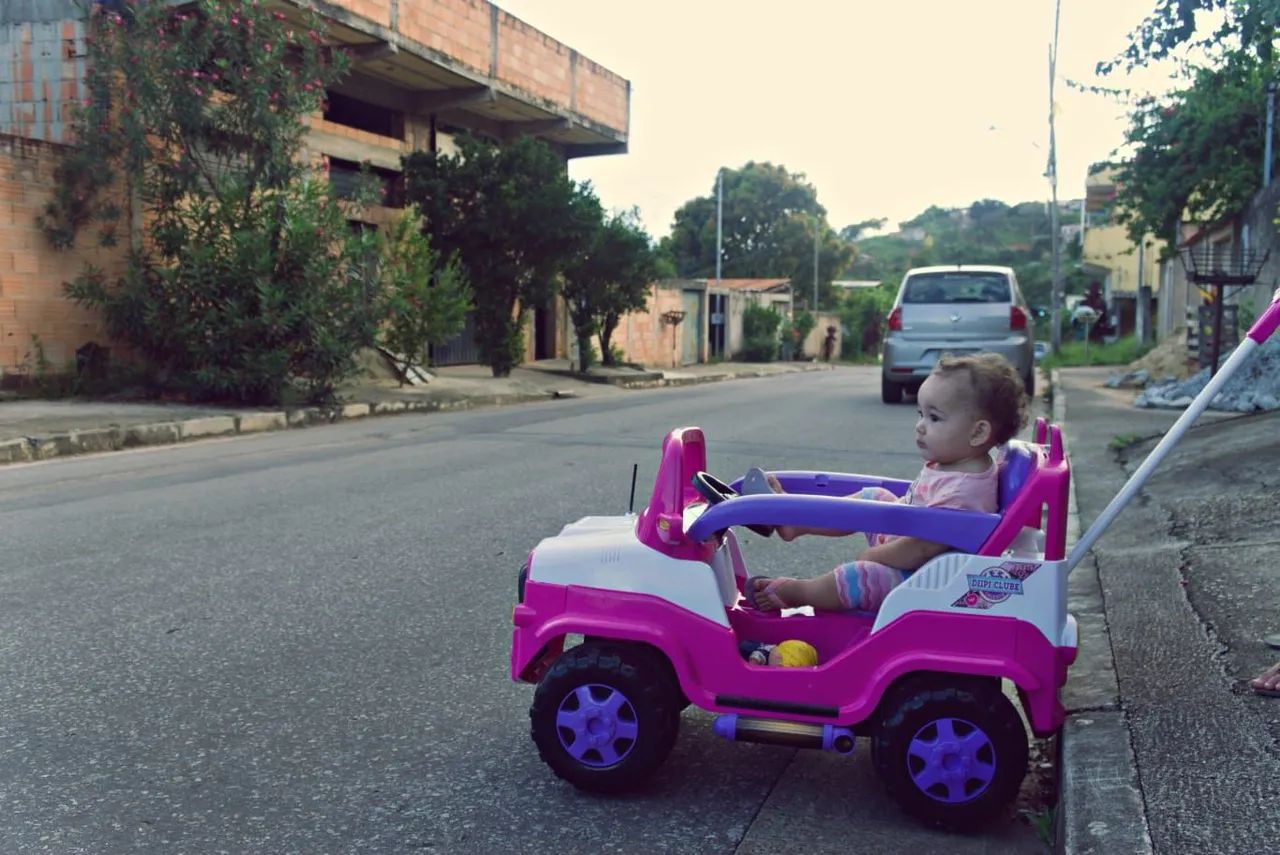 Carrinho de passeio, com pedal  - Foto 2
