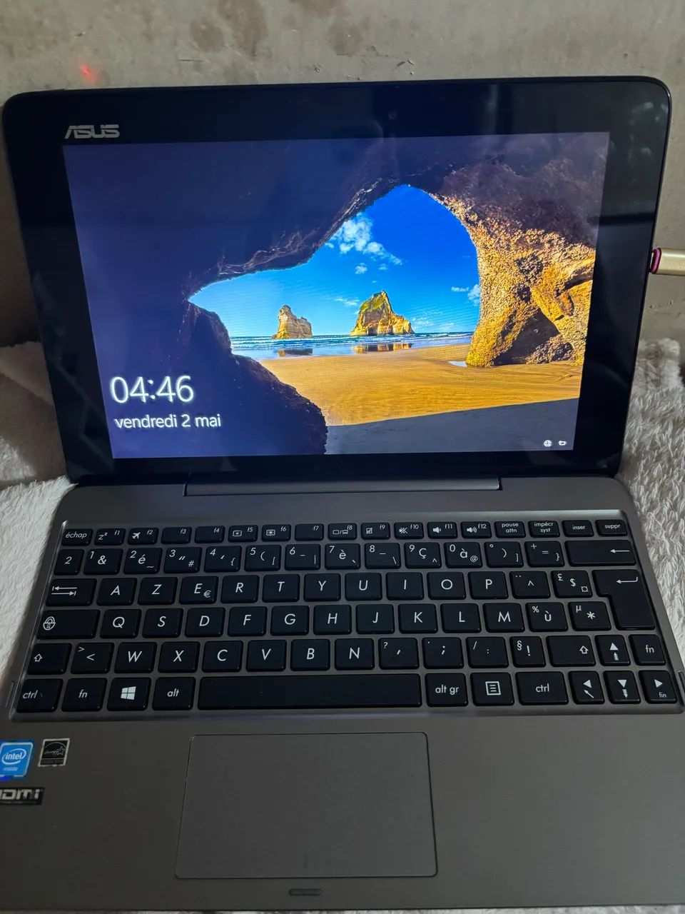 Vendo notebook tablete Asus  - Foto 4