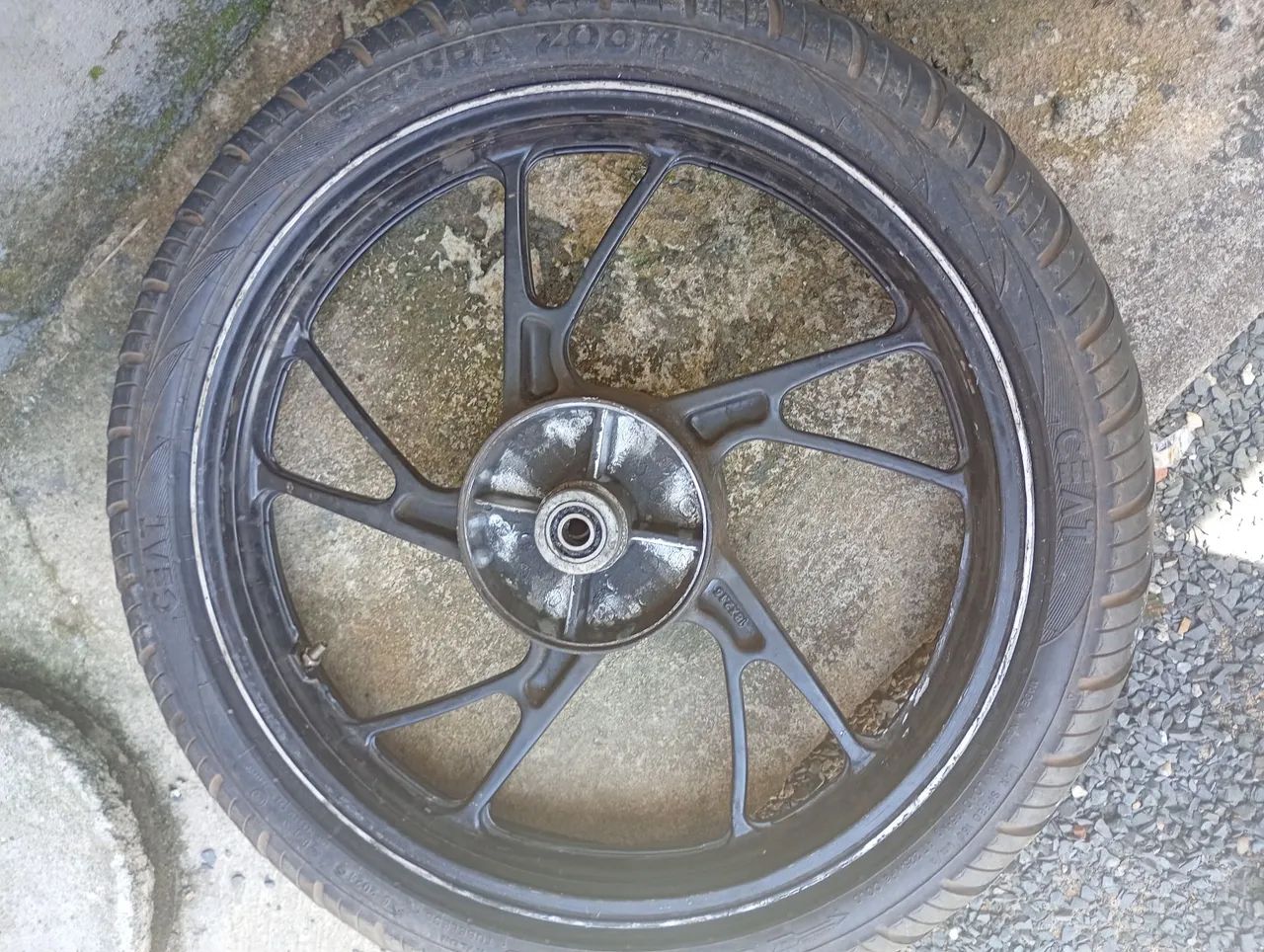 Aro de moto 160 com pneu - Foto 5