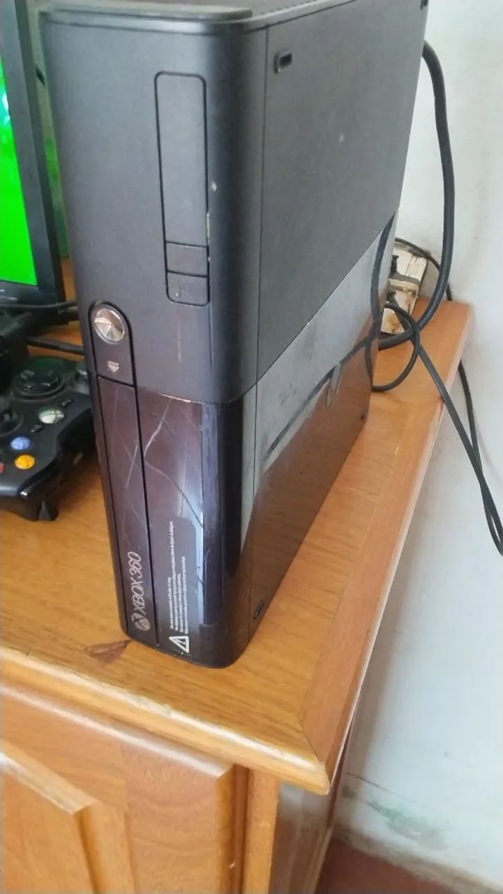 Xbox 360 super slim