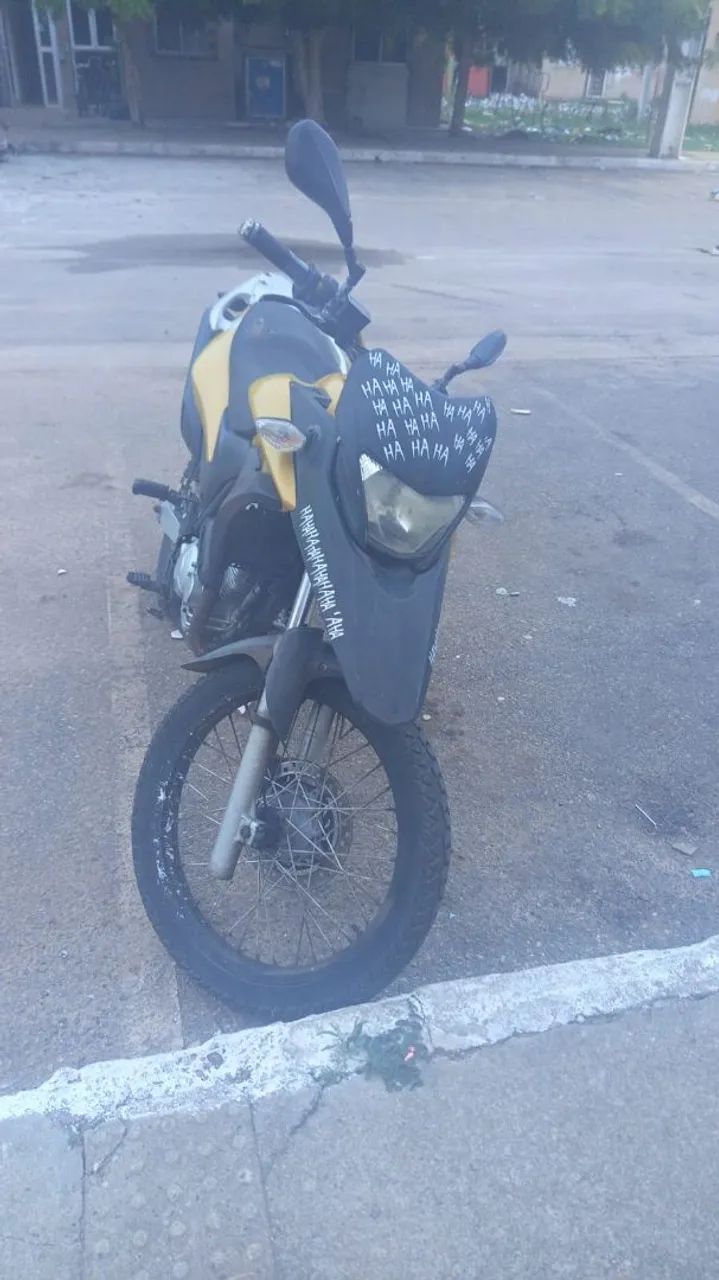 Vendo XRE 300 DOURADA  - Foto 5