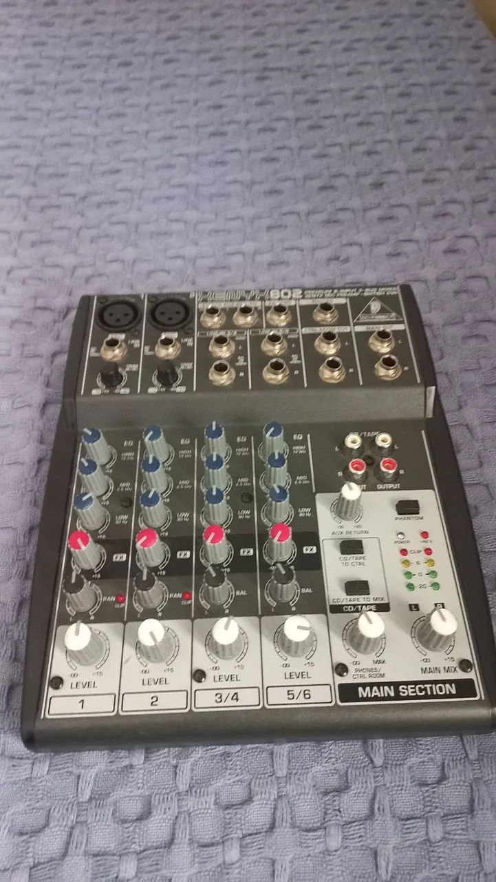 Xenyx 802 | Mesa de Som Behringer | Excelente estado, todos os canais funcionando - Foto 2