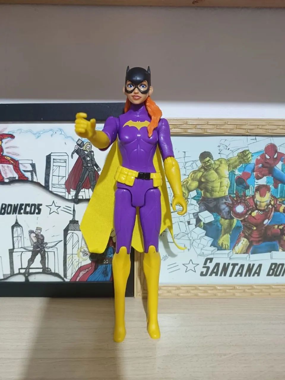 Batgirl 30cm original marca Hasbro  - Foto 5