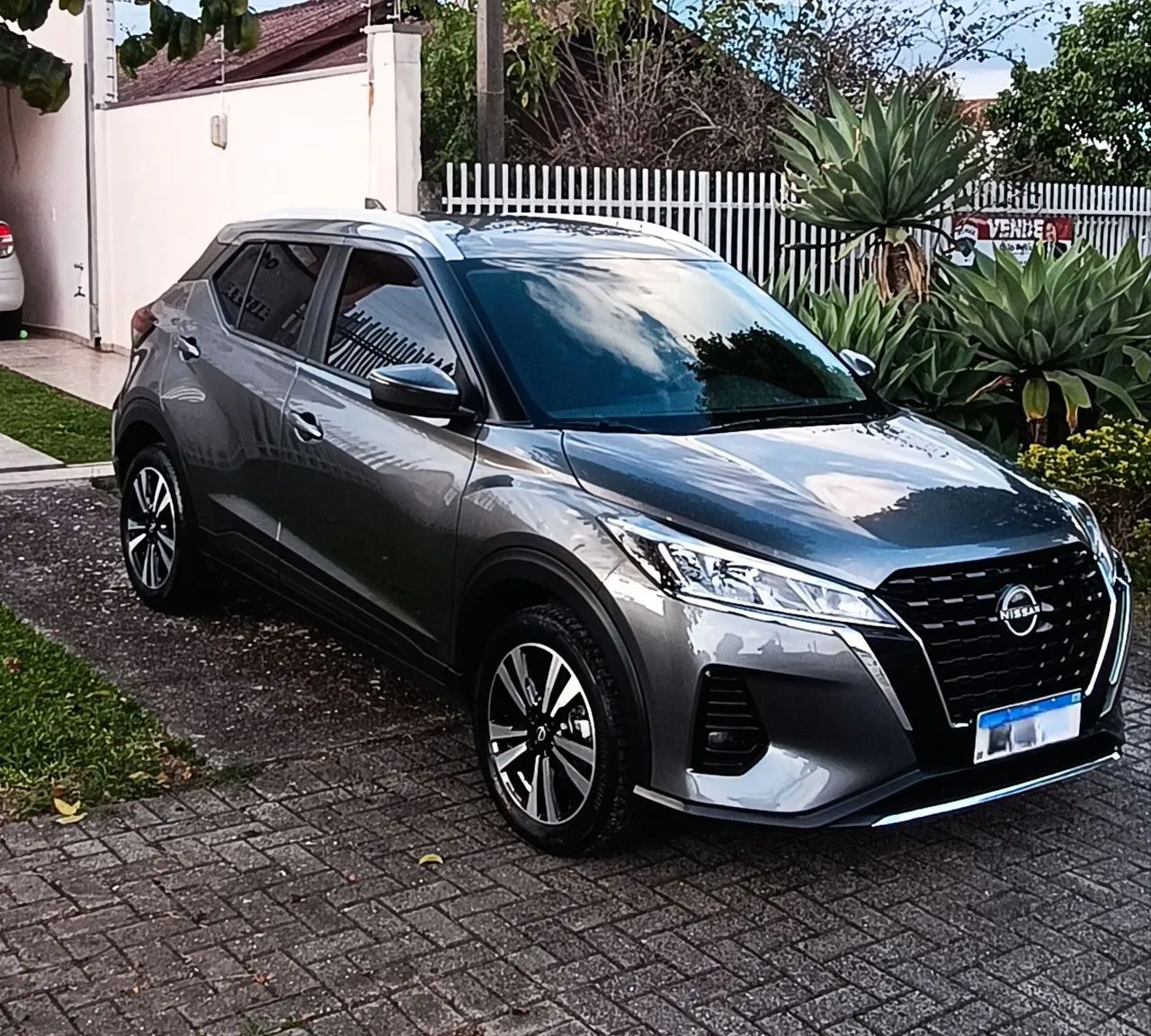 Nissan Kicks 2025