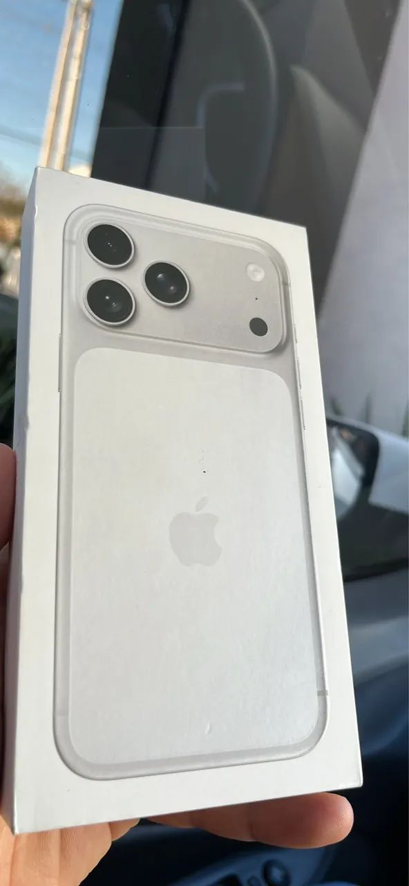 Vendo iPhone 17 Pro Max 256 Silver  - Foto 3