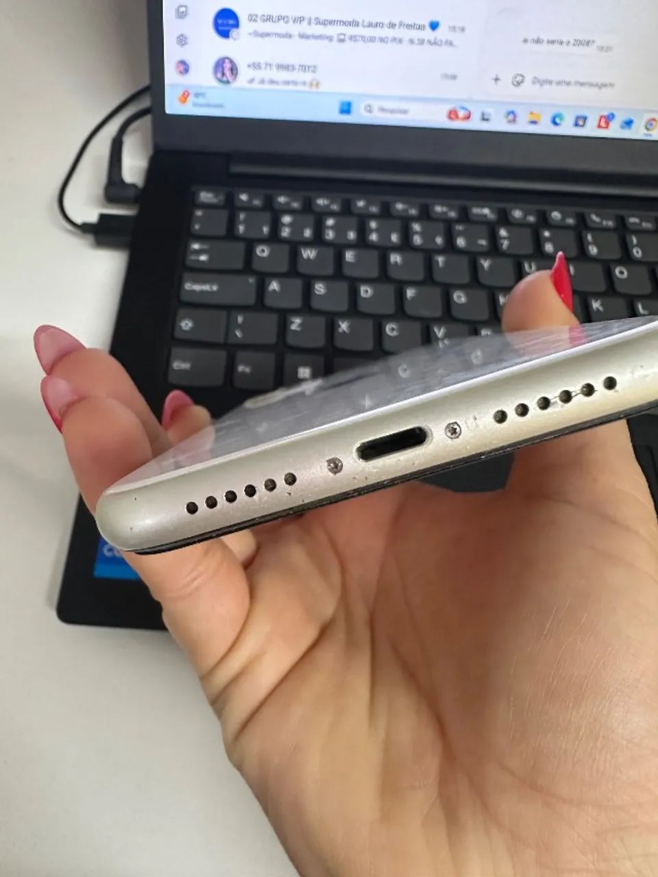 Vendo IPhone 11 256 gigas funcionando normalmente  - Foto 3