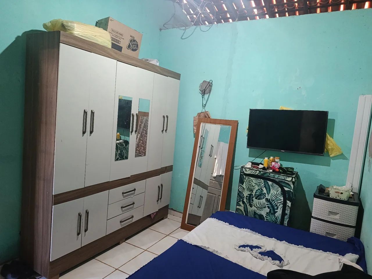 Vendo uma casa 