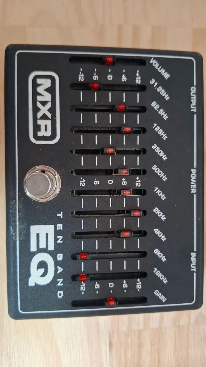 MXR Ten Band EQ - Pedal equalizador - Instrumentos musicais