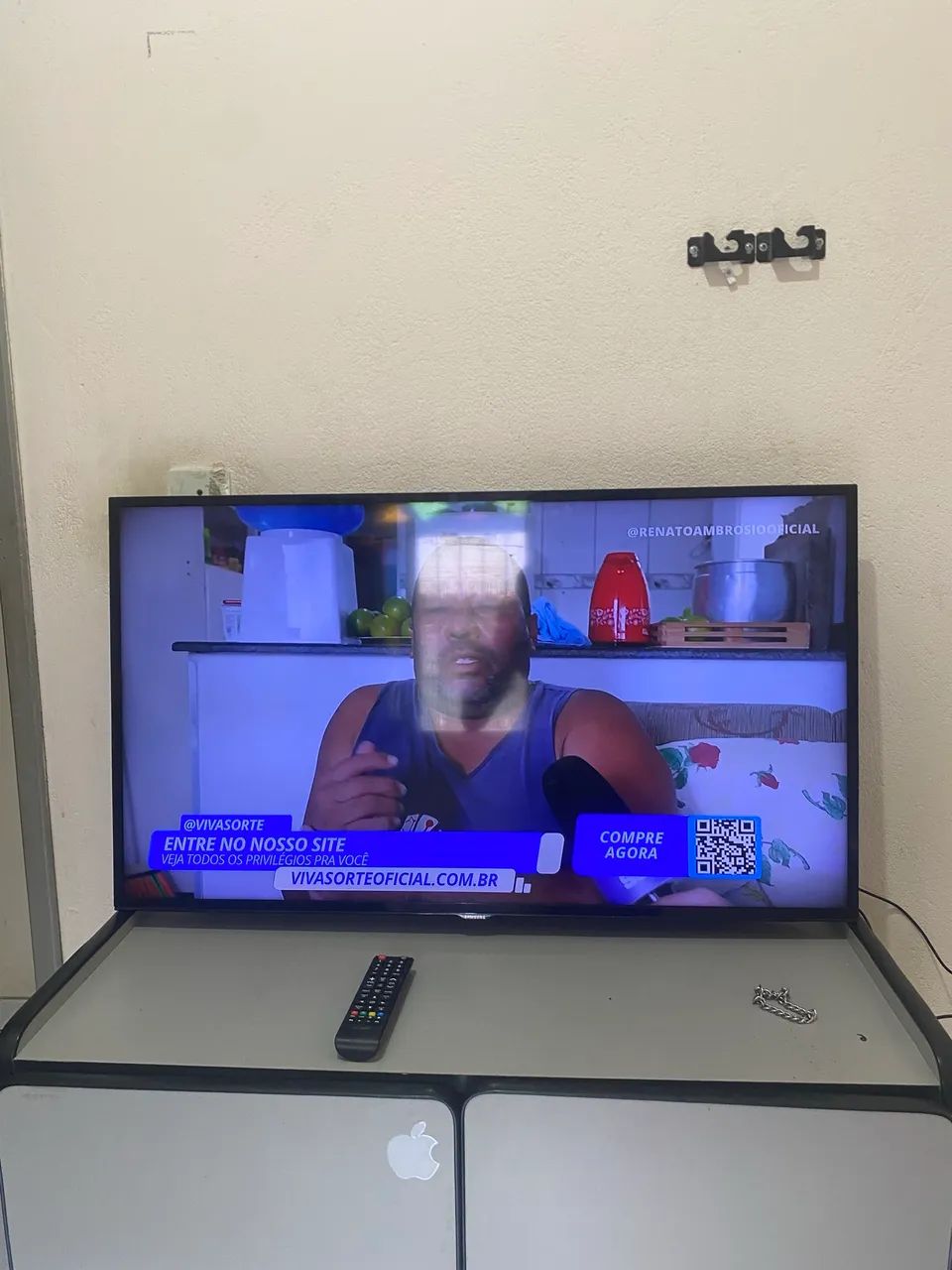 Tv 40 digital led não é smart  - Foto 2