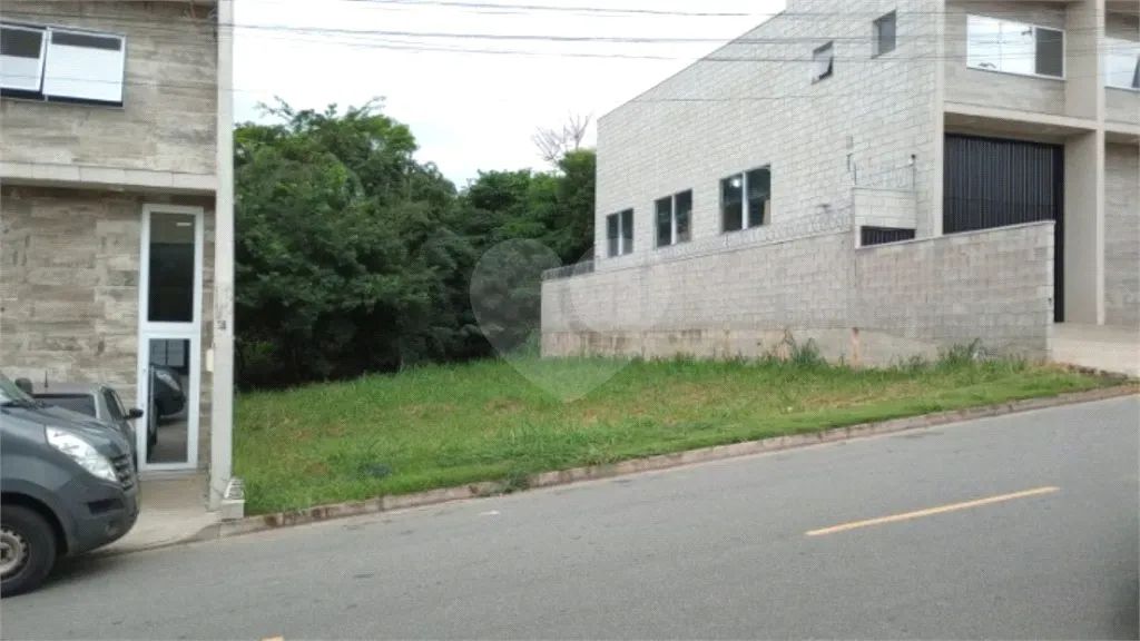 Terreno à venda em Vinhedo no Bairro Vista Alegre