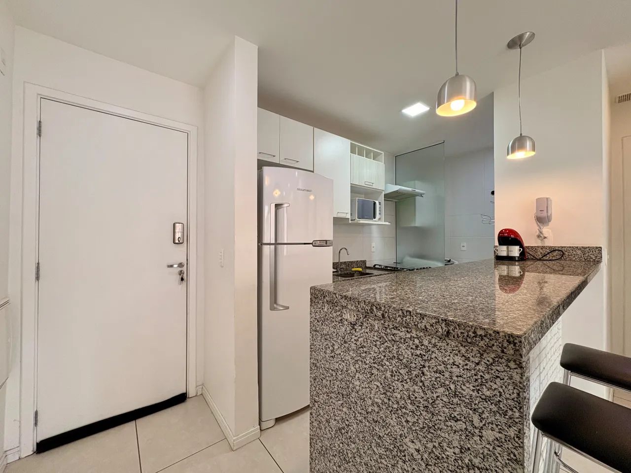 Apartamento de 1 quarto com varanda todo mobiliado no Le Quartier Granbery - Foto 3