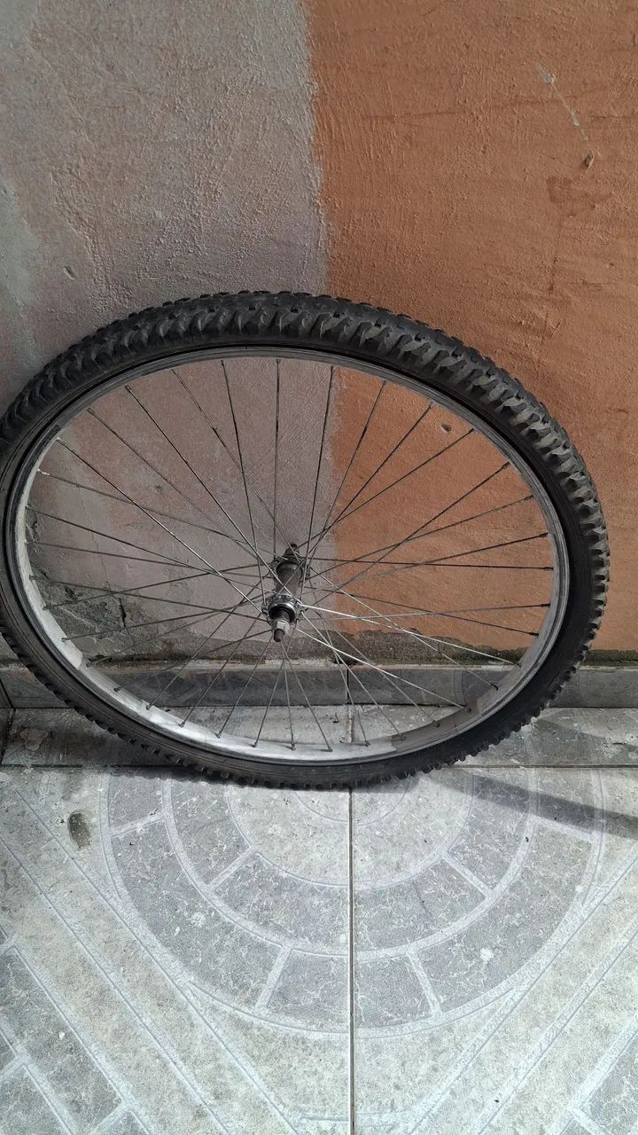 Vendo Rodas e Aros de bicicletas (Ler Anúncio) - Foto 2