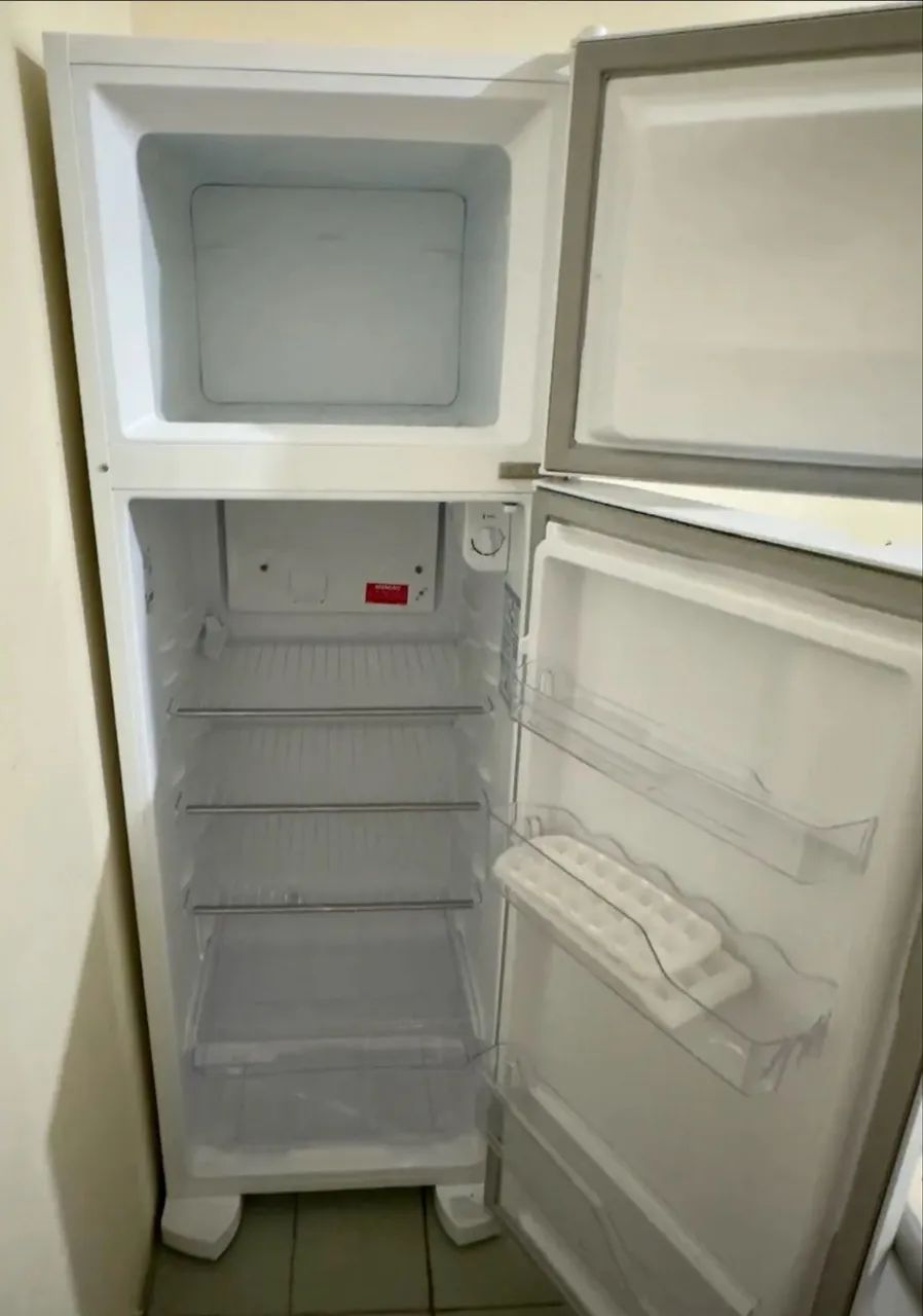 Geladeira Duplex Electrolux  - Foto 4