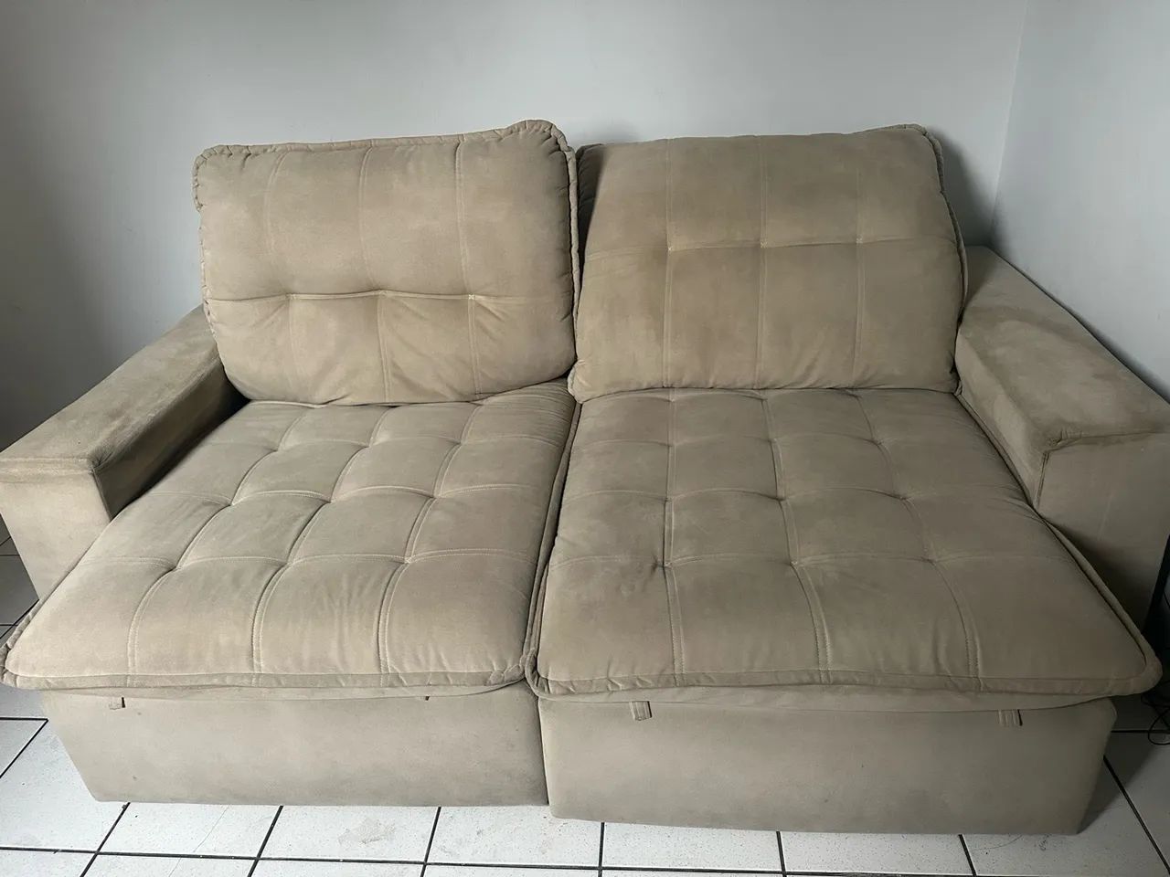 Sofá retrátil 3 lugares  - Foto 2