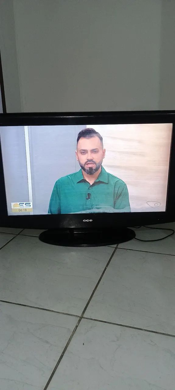 Tv cce LCD 32 polegadas 