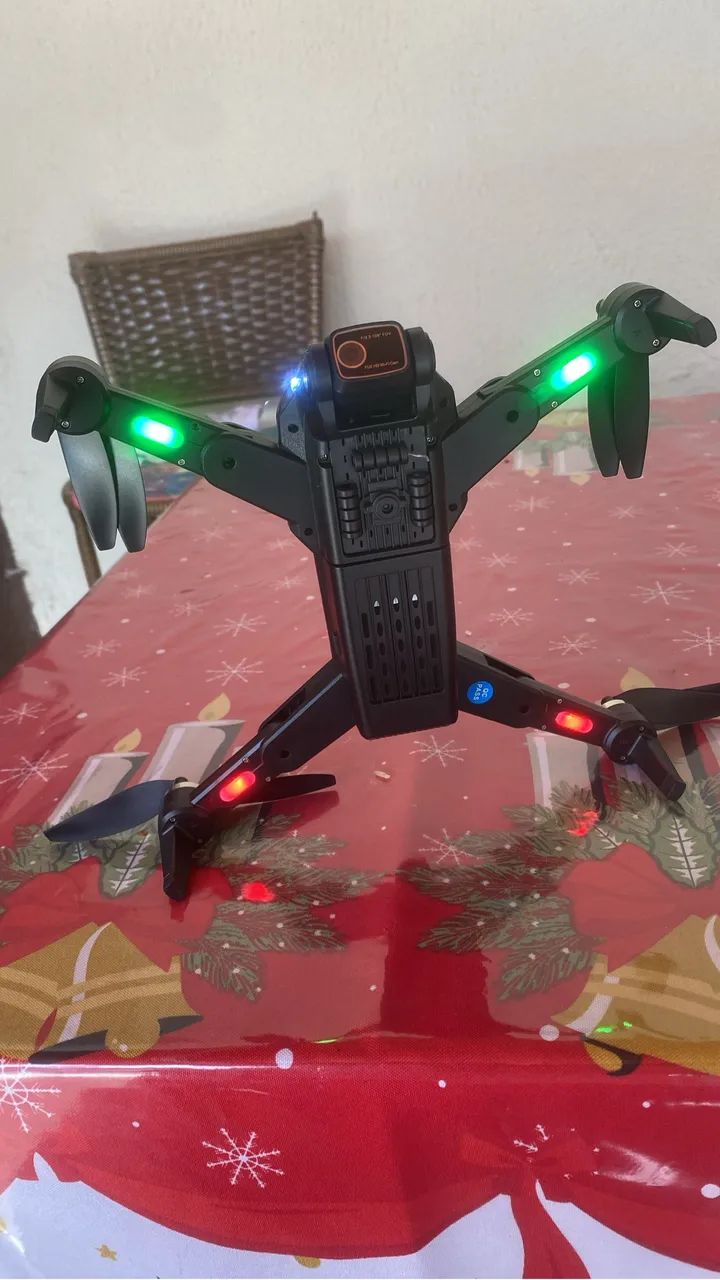 Vendo drone - novo sem uso. Passo cartão 