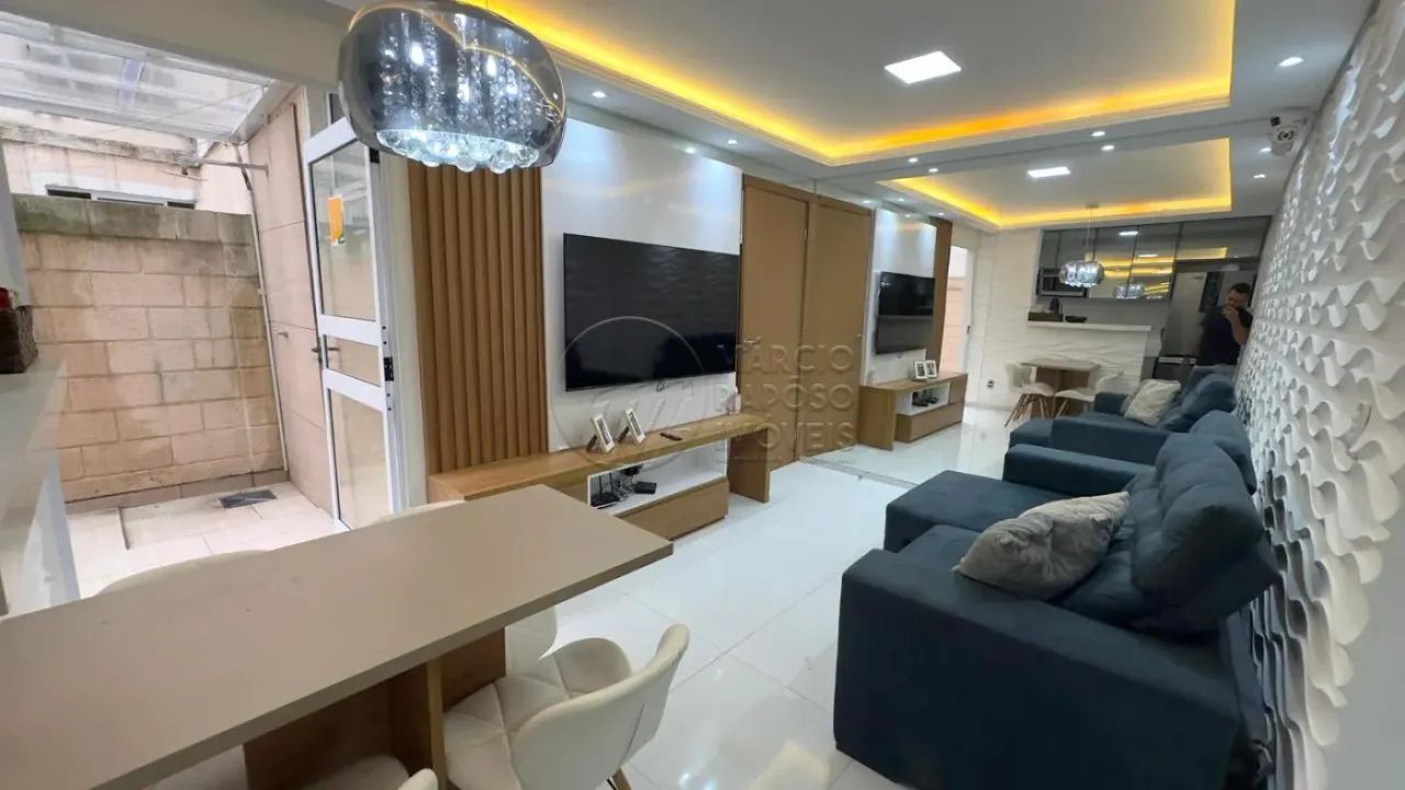 Apartamento Mobiliado com 2 Quartos à venda no Cond. Baía Dourada