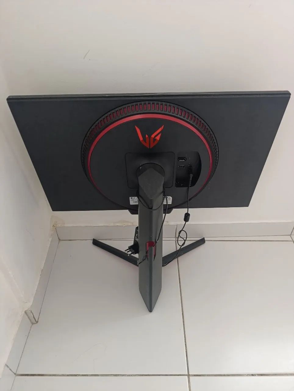 MONITOR 27 r$500