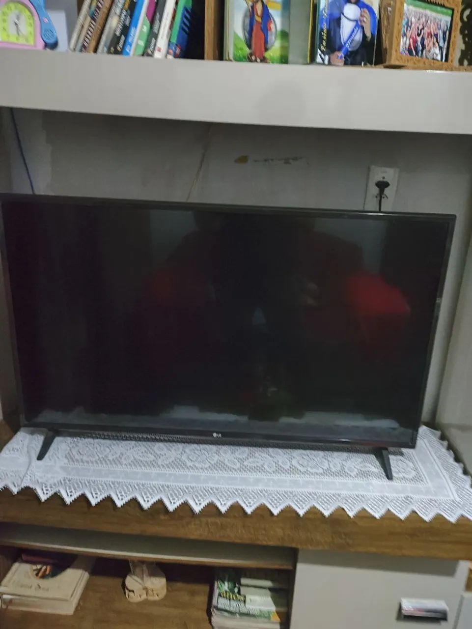 Smart TV LG 43 DEFEITO - Foto 2