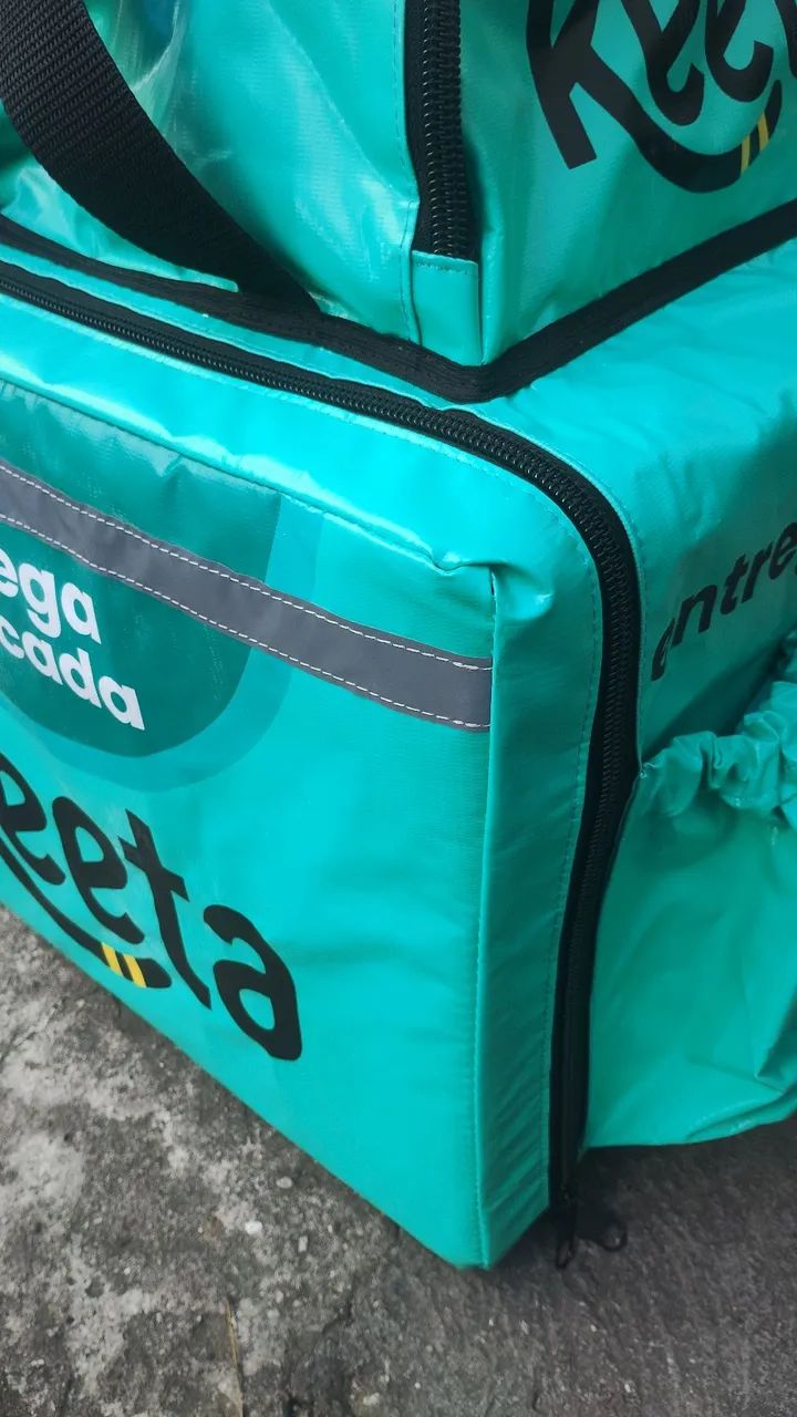 BAG com Isopor,zerada, nunca usada...