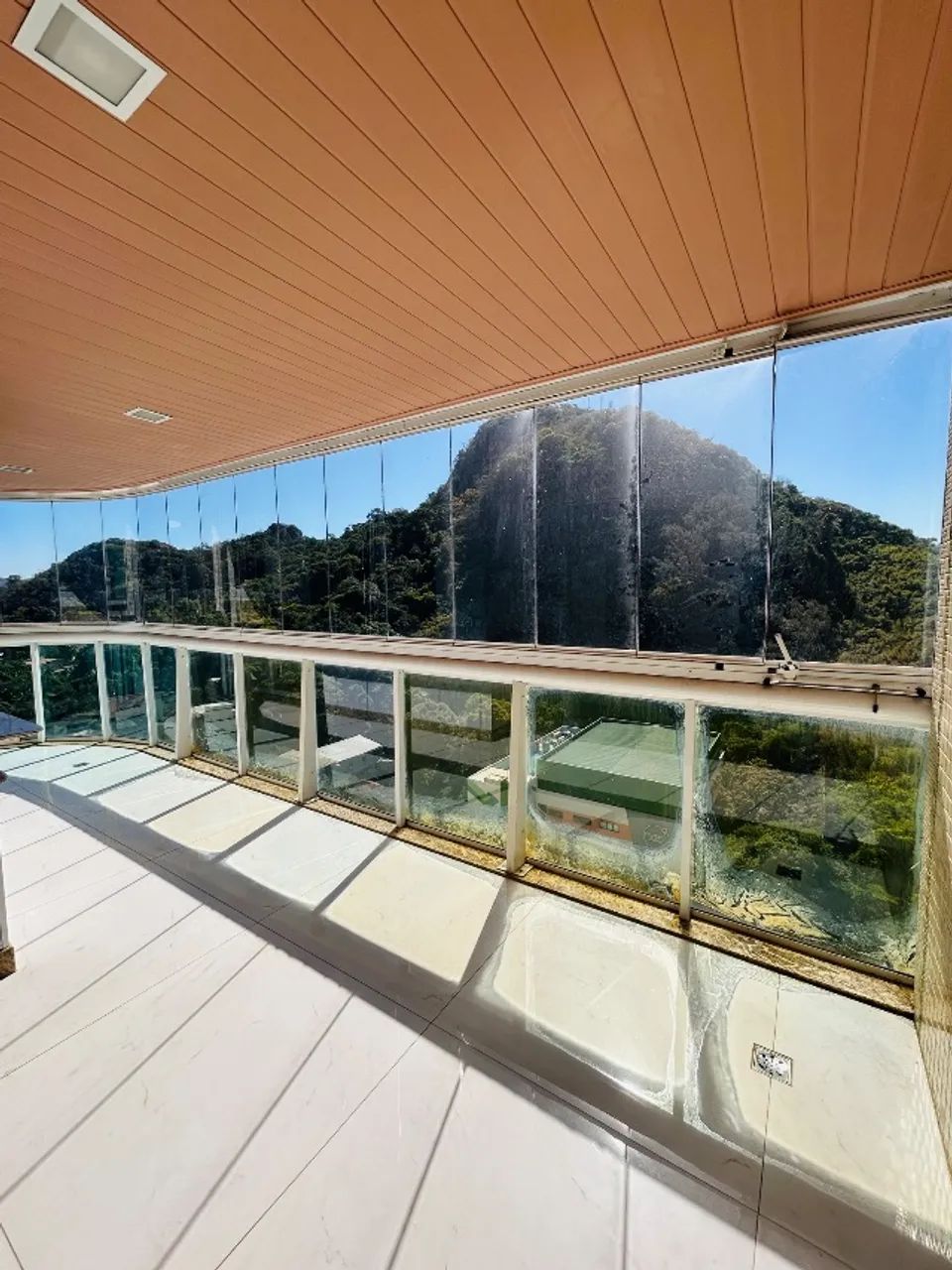 Apartamento 4 quartos Praia da Costa 