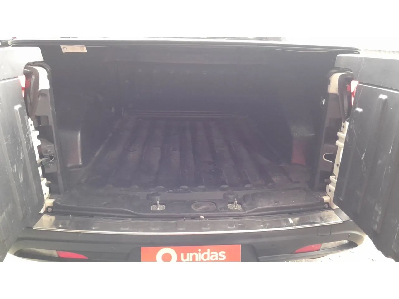 Fiat Toro Freedom 1.3 T270 4x2 Flex Aut., foto 14 de 16