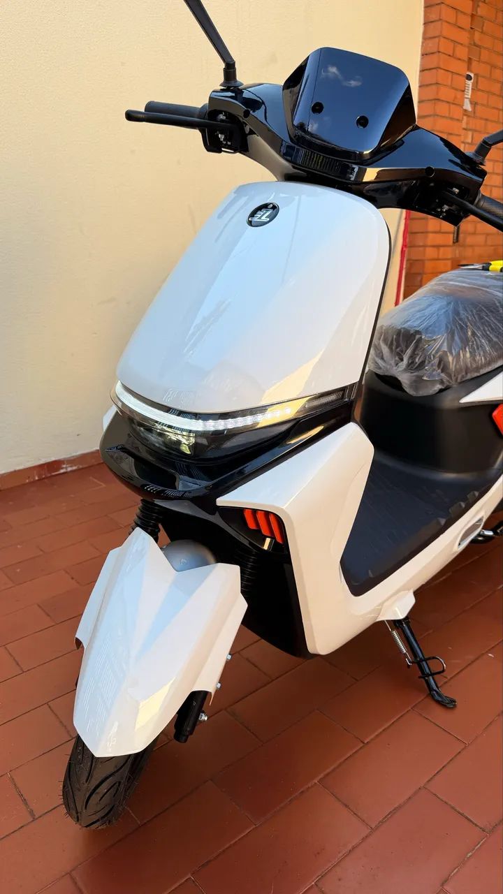 Scooter Elétrica Zero 1000w