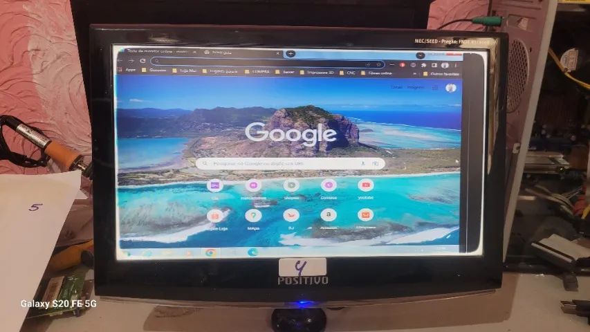 Monitor LG SAMSUNG  POSITIVO pequenos defeitos - Foto 4