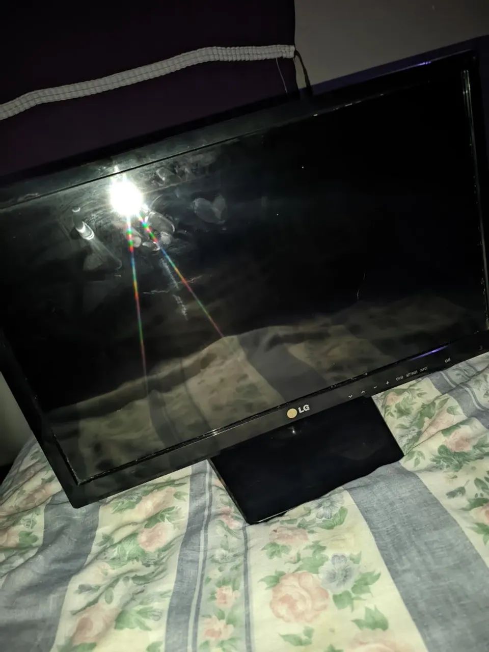 MONITOR/TV LG 22 POLEGADAS USADA 