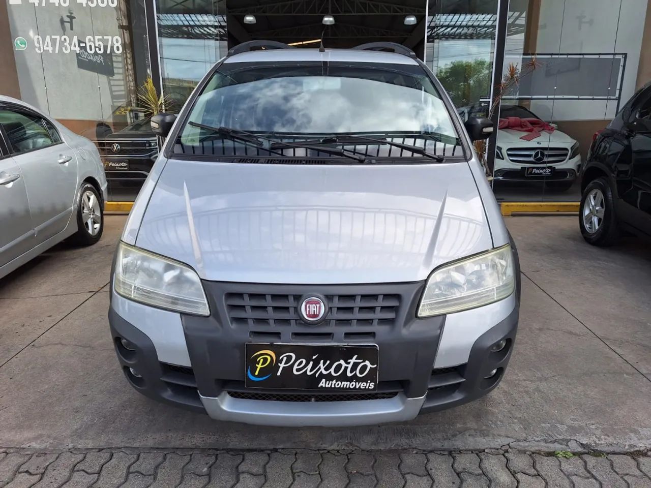 Fiat Idea Adv./ Adv.lock.dualogic 1.8 Flex 5P 2010 - Foto 2
