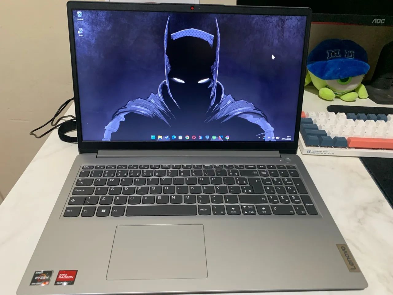 Vendo notebook Lenovo Ideapad ryzen 5 