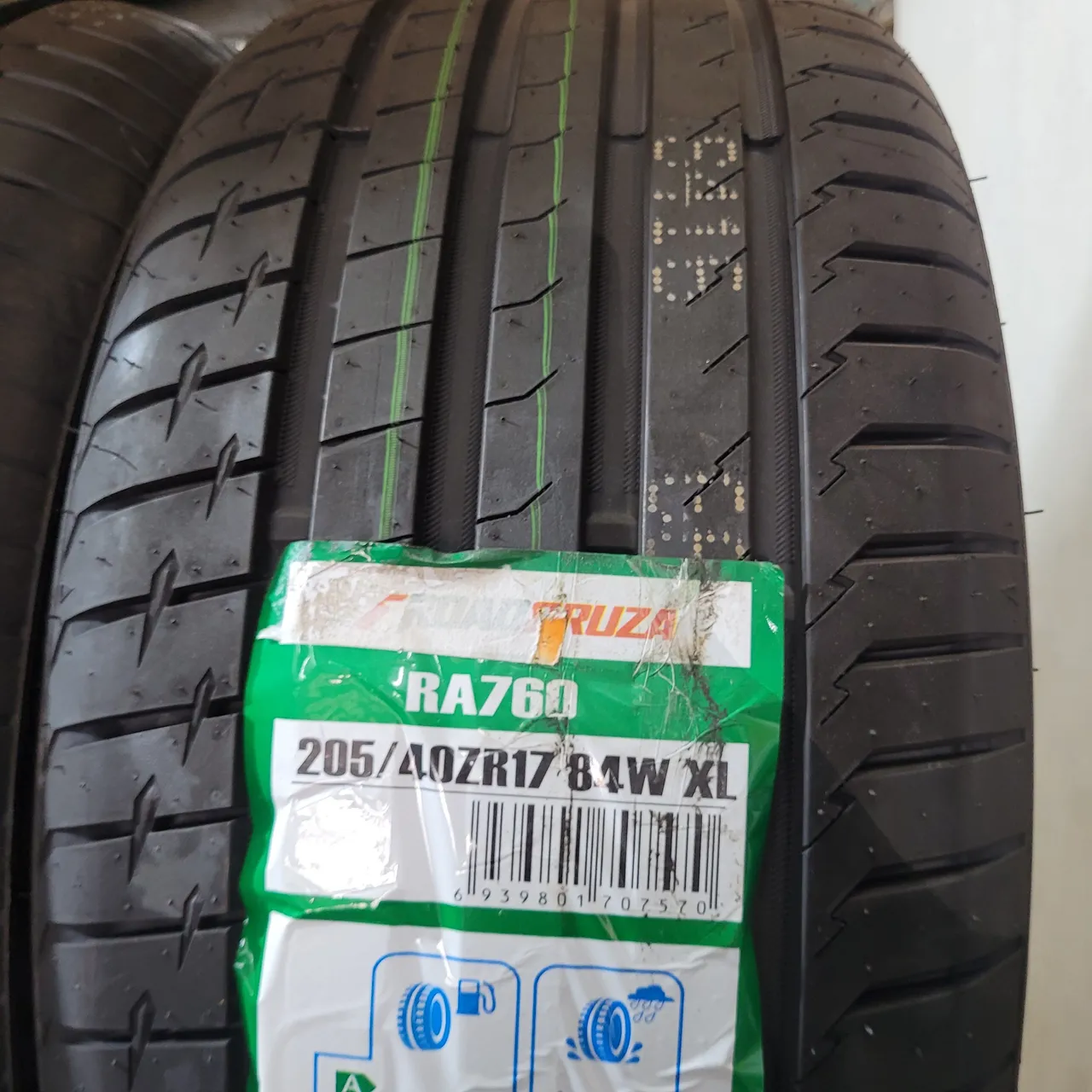 Pneu 265/65 17. Novo - Peças para carros, vans e utilitários