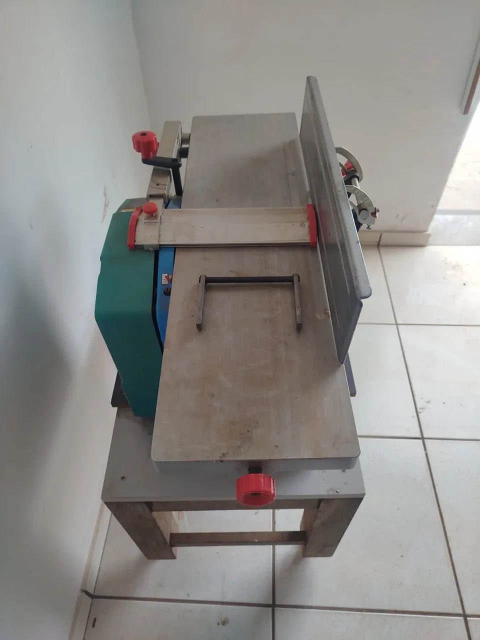 Desempenadeira e desengrosso em uma máquina só  - Foto 4