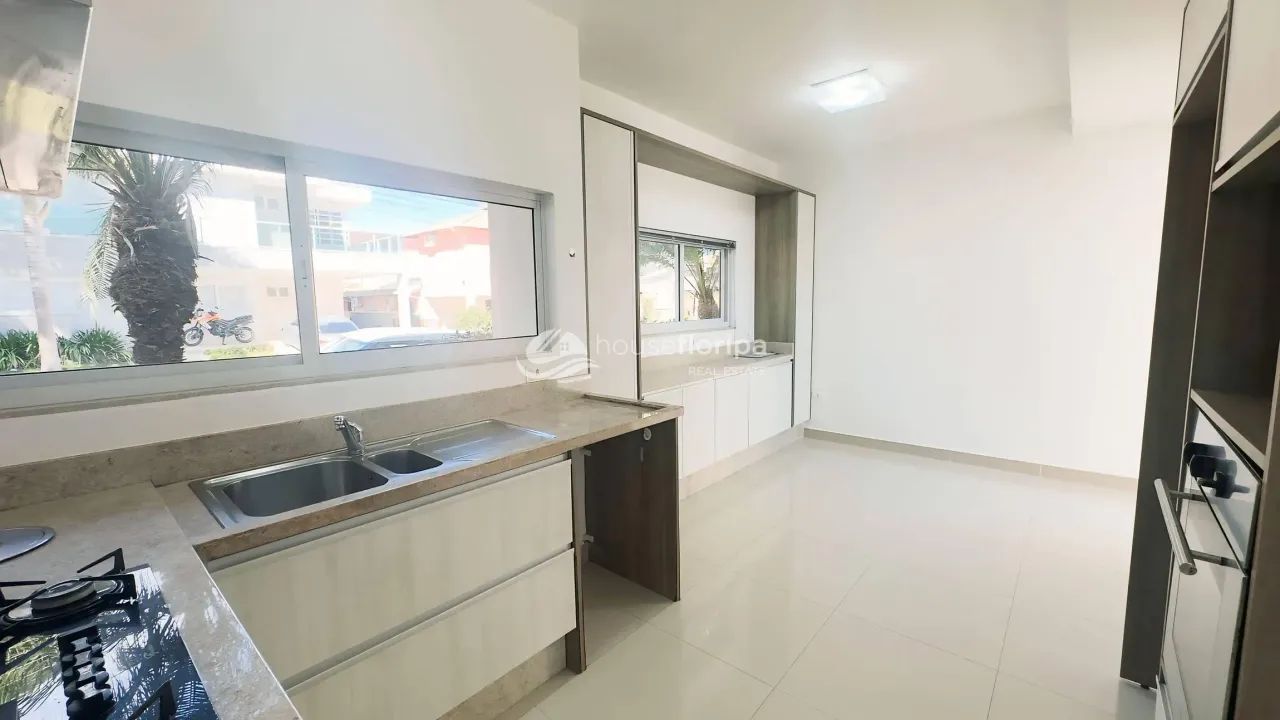 Casa em Condominio à venda, Campeche, Florianópolis, SC - Possui 4 dormitorios com 480m² d - Foto 4