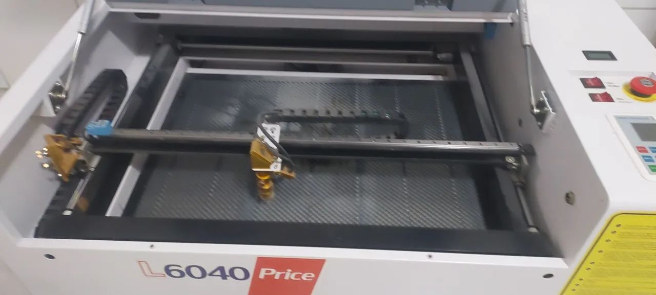 MÁQUINA DE CORTE E GRAVAÇÃO A LASER  - Foto 4