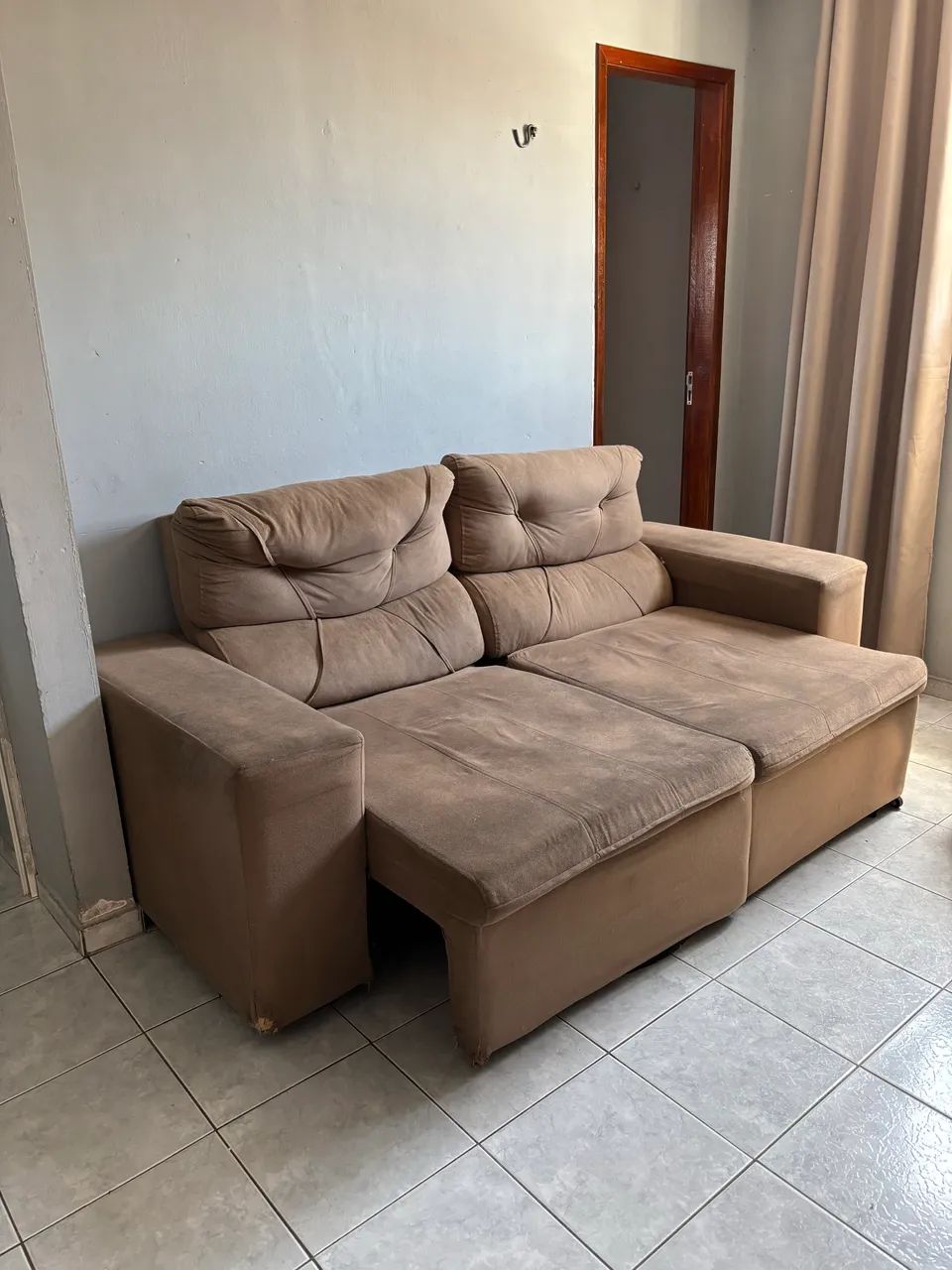 Sofá retrátil, reclinável 3 lugares - Foto 2